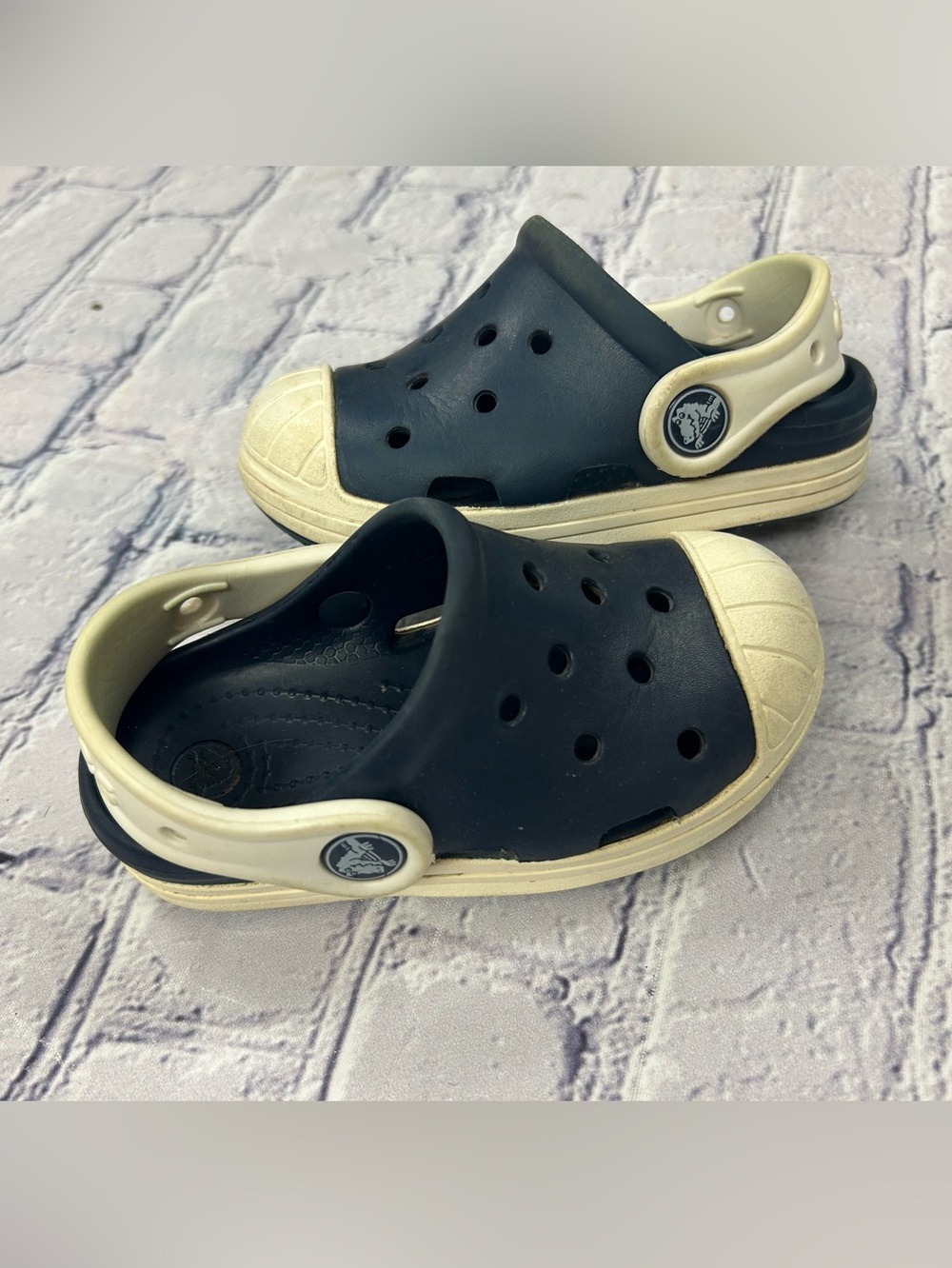 CROCS toddler size 7 sandals